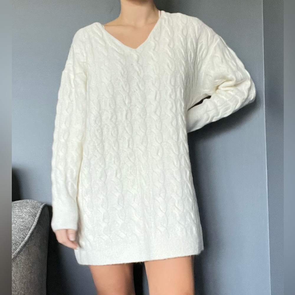 Cream cable knit sweater dress mini